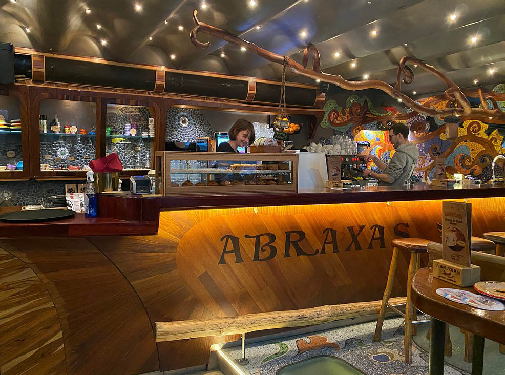 Die Space Cakes aus dem Abraxas Coffee Shop